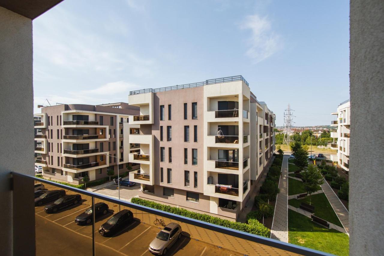 Romantic Getaway At West Residence Oradea Exterior foto